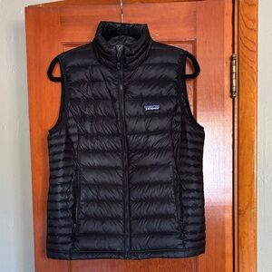 Patagonia Quilted Black Vest